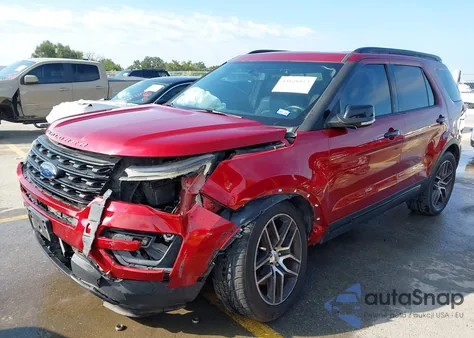 2017 Ford Explorer Sport z USA, uszkodzony, nr VIN 1FM5K8GT0HGC77938
